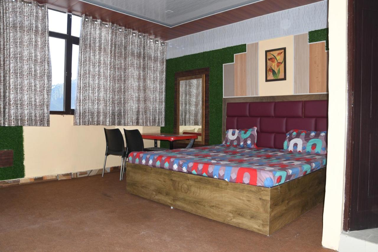 Pithorāgarh Hotel Mountain View And Rooftop Restaurant מראה חיצוני תמונה
