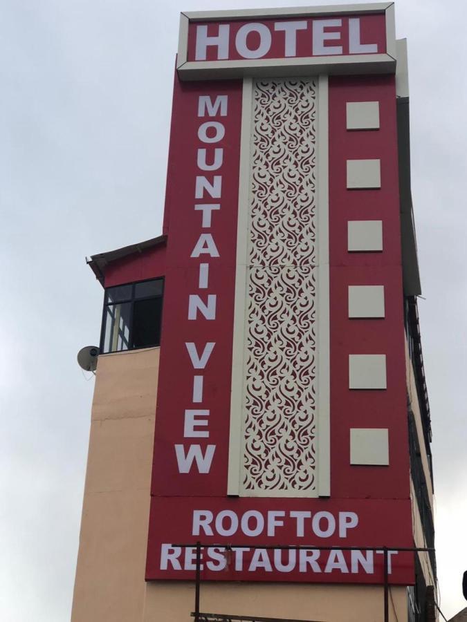Pithorāgarh Hotel Mountain View And Rooftop Restaurant מראה חיצוני תמונה